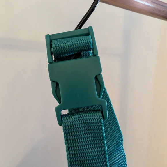 Colorful Multi-Compartment Bag - Picture 6 of 7